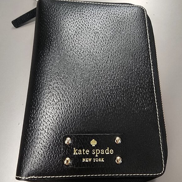 kate spade Handbags - NWT Kate Spade New York Wellesley Planner